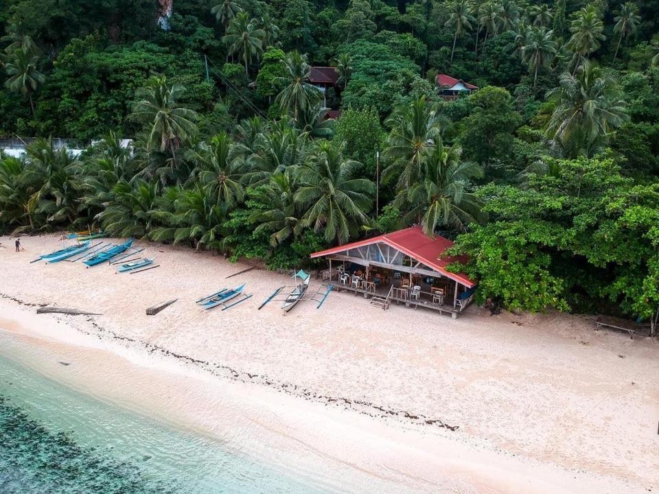 White Beach Front And Cottages Buruanga Екстер'єр фото
