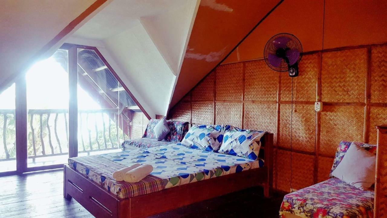 White Beach Front And Cottages Buruanga Екстер'єр фото